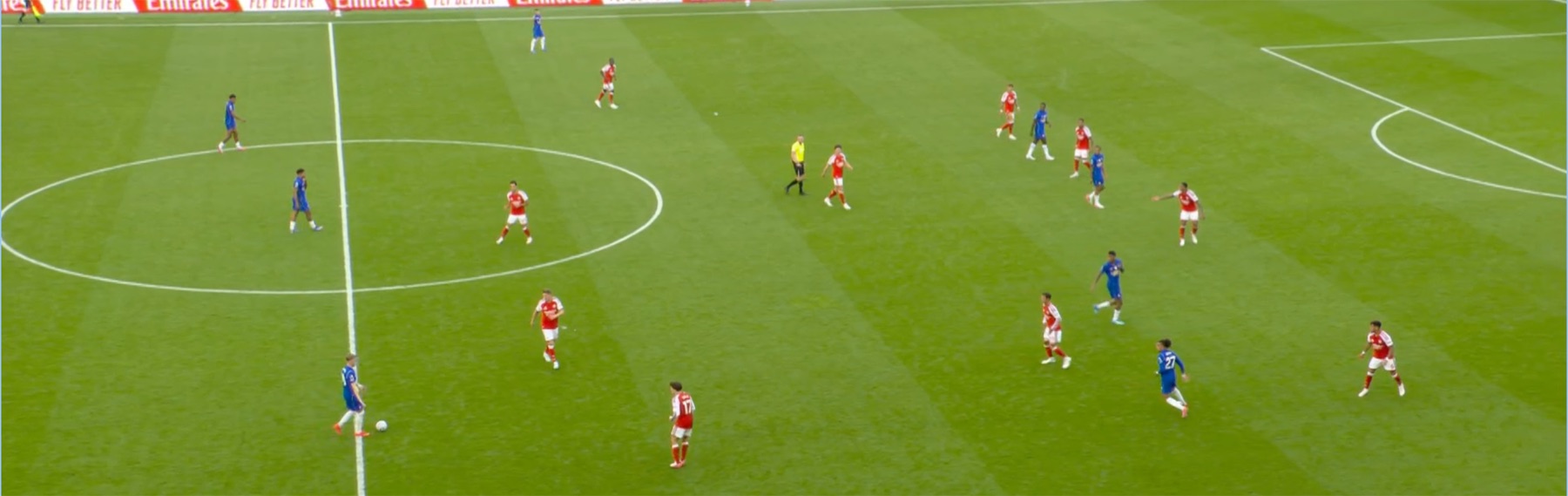 Football broadcast screenshot used as the source for a Player's Eye reconstruction